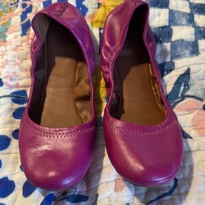 Vibrant Pink Ballet Flats